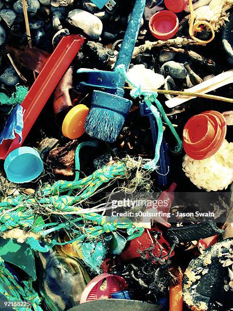 plastic pollution - s0ulsurfing stock pictures, royalty-free photos & images