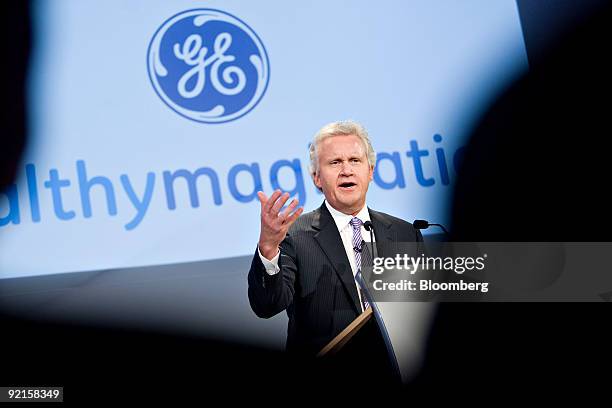 Jeffrey Immelt, chairman and chief executive officer of General Electric Co., speaks during a news conference in New York, U.S., on Wednesday, Oct....