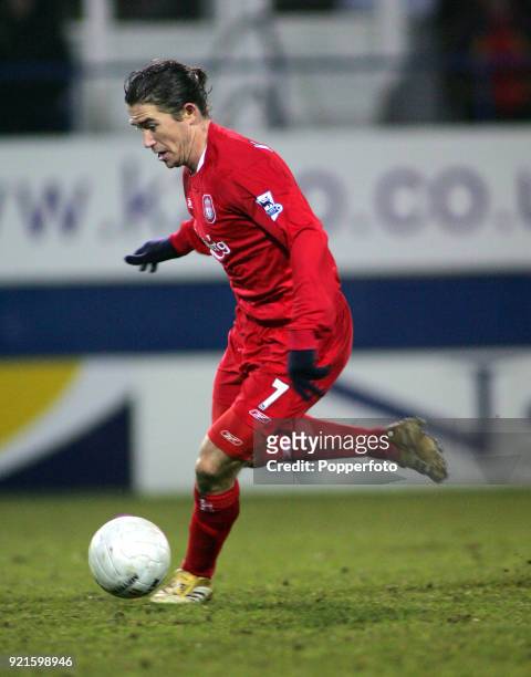 Harry Kewell of Liverpool in action during the FA Cup 3rd Round match between Luton Town and Liverpool at Kenilworth Road in Luton on January 7,...