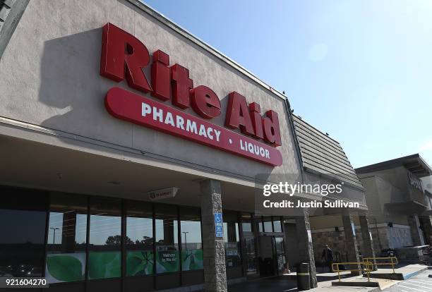 Photo Center Rite Aid Rite Aid Sign Photos and Premium High Res Pictures - Getty Images