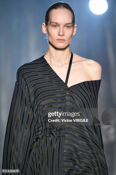 Model walks the runway at the Palmer Harding Ready to Wear Fall/Winter 2018-2019 fashion show during London Fashion Week February 2018 on February...