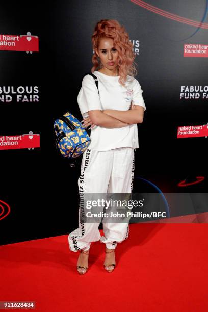 Raye 2018 Raye Singer Photos and Premium High Res Pictures - Getty Images