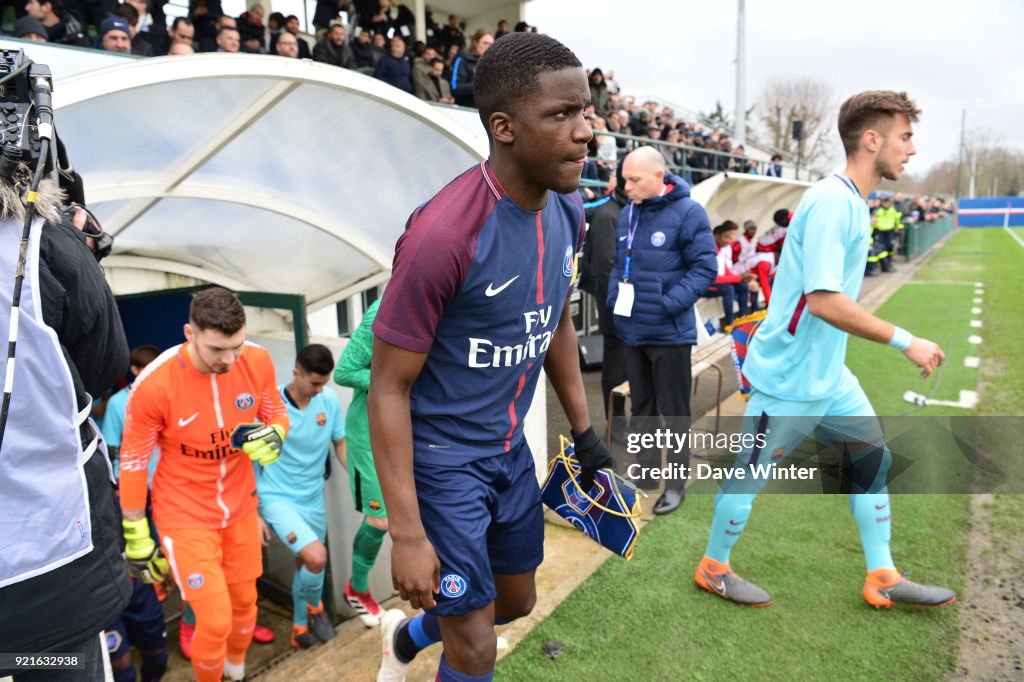 Paris Saint-Germain v FC Barcelona - Youth League U19