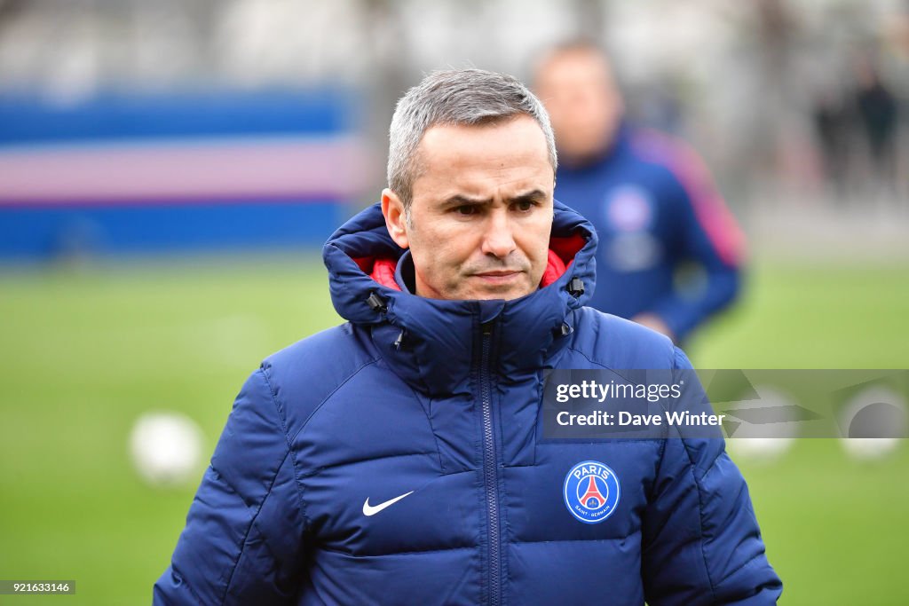 Paris Saint-Germain v FC Barcelona - Youth League U19