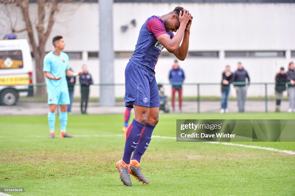 Paris Saint-Germain v FC Barcelona - Youth League U19