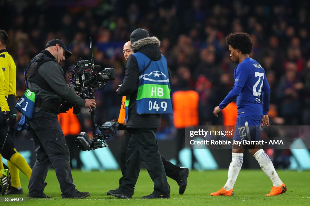 Chelsea FC v FC Barcelona - UEFA Champions League Round of 16: First Leg