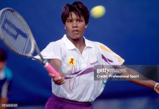 Lori McNeil of the USA in action during the US Open at the USTA National Tennis Center, circa September 1992 in Flushing Meadow, New York, USA.