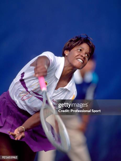 Lori McNeil of the USA in action during the US Open at the USTA National Tennis Center, circa September 1992 in Flushing Meadow, New York, USA.