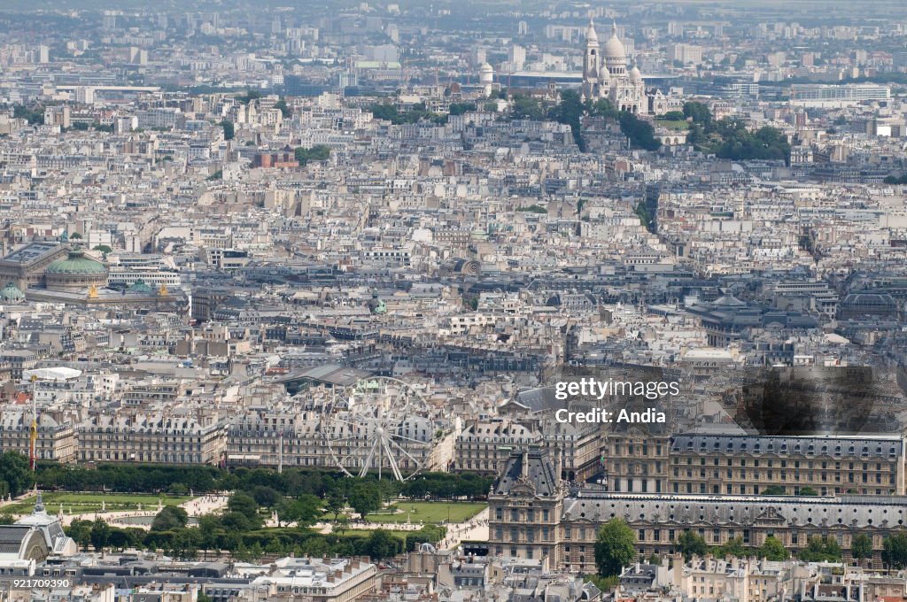 Overview from the 'Tour Montparnasse' office skyscraper.