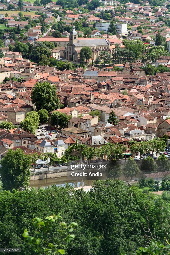 Figeac viewed from the hill of 'Cingle'.