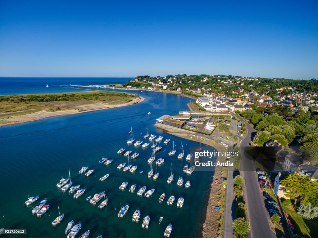 Aerial view of the harbour in the estuary 'Estuaire de la Gerfleur'.