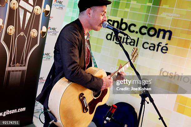 Singer Ted Leo performs at the NBC Experience Store on October 21, 2009 in New York City.