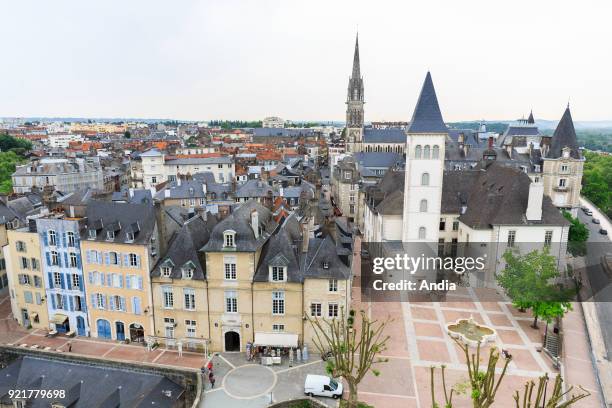 Pau , May 2015: former courthouse, the Parliament of Navarre and Bearn created in 1620. Built in 1585, facing the Chateau de Pau , now used by the...