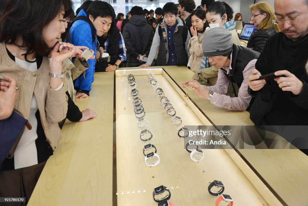 Apple Watch displayed in an Apple store.