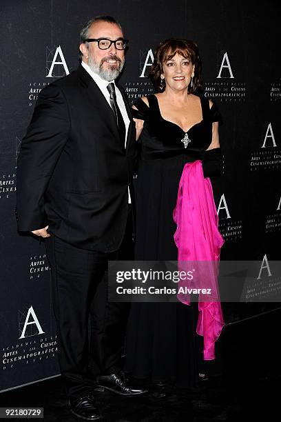 Director Alex de la Iglesia and actress Carmen Maura attend the Spanish Cinema Academy Gold Medal Award 2009 ceremony photocall at Reina Sofia museum...