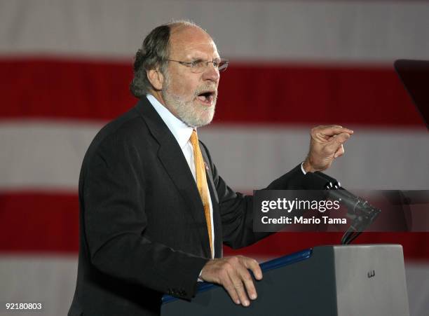 New Jersery Governor Jon Corzine speaks at a campaign rally with U.S. President Barack Obama at Fairleigh Dickinson University's Hackensack campus...