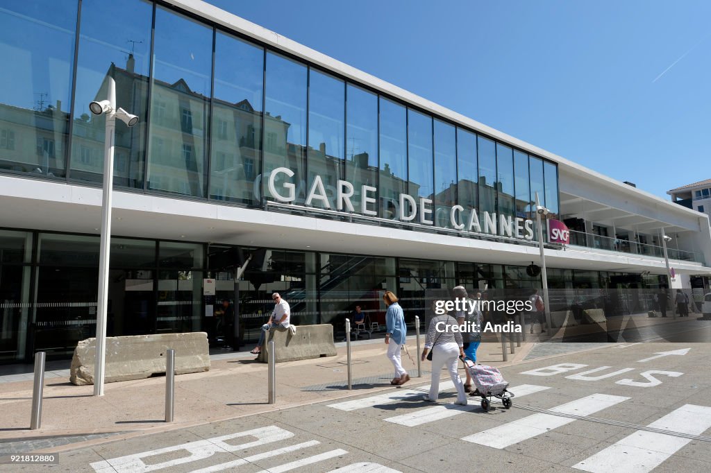 Cannes, railway station.