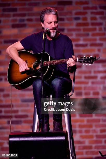 Singer/Songwriter Brett Warren performs onstage during the CMA Songwriters Series Celebrating CMA's 9th Annual Tripple Play Awards at Marathon Music...