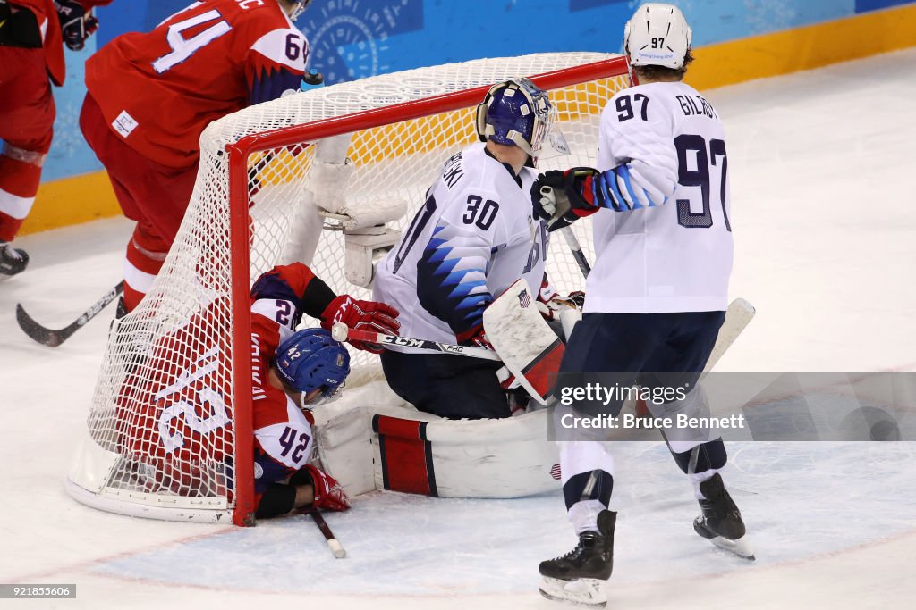 Ice Hockey - Winter Olympics Day 12