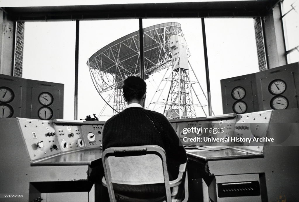 The Mark II radio telescope.
