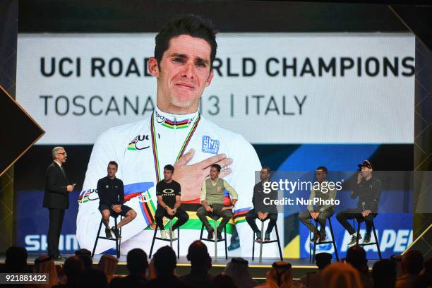 Pier Bergonzi , an Italian journalist and deputy director of La Gazzetta dello Sport, introduces Elia Viviani, Mark Cavendish, Rui Costa, Alejandro...