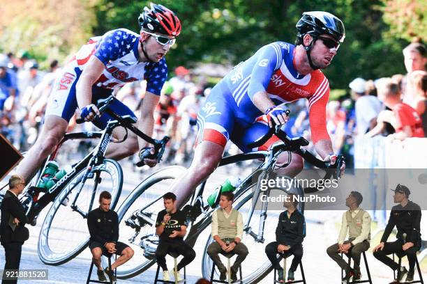 Pier Bergonzi , an Italian journalist and deputy director of La Gazzetta dello Sport, introduces Elia Viviani, Mark Cavendish, Rui Costa, Alejandro...