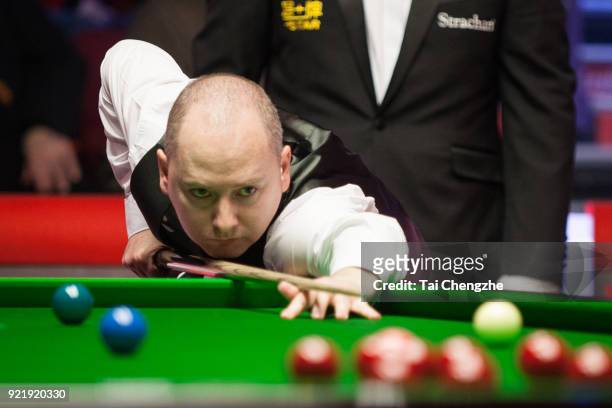 Graeme Dott of Scotland plays a shot during his first round match against Joe Perry of England on day two of 2018 Ladbrokes World Grand Prix at Guild...