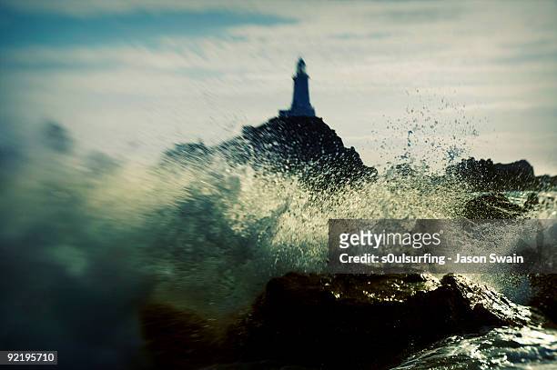 lighthouse lensbaby splash - s0ulsurfing stock pictures, royalty-free photos & images
