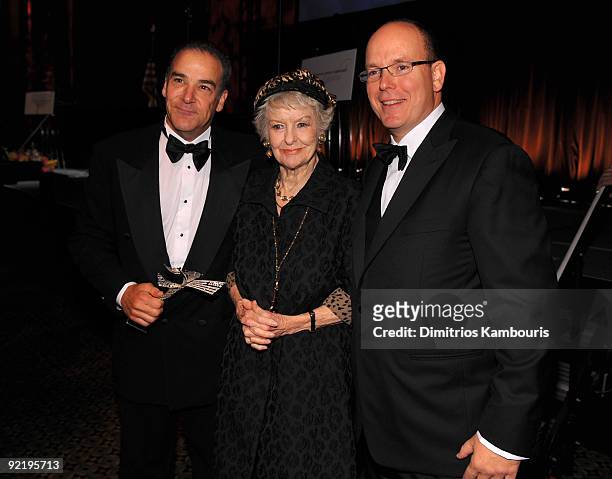 Mandy Patinkin, Elaine Stritch and HSH Prince Albert II of Monaco, attend the 2009 Princess Grace Awards Gala at Cipriani 42nd Street on October 21,...