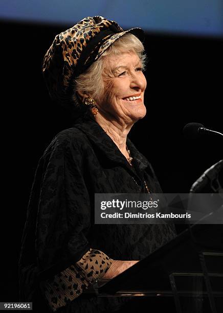 Elaine Stritch speaks at the 2009 Princess Grace Awards Gala at Cipriani 42nd Street on October 21, 2009 in New York City.