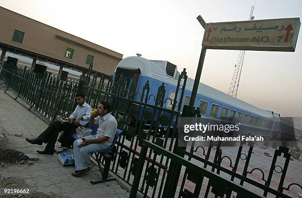Iraq Train Rote 222 Iraq Baghdad Railway Stock Photos, High-Res Pictures, and Images ...
