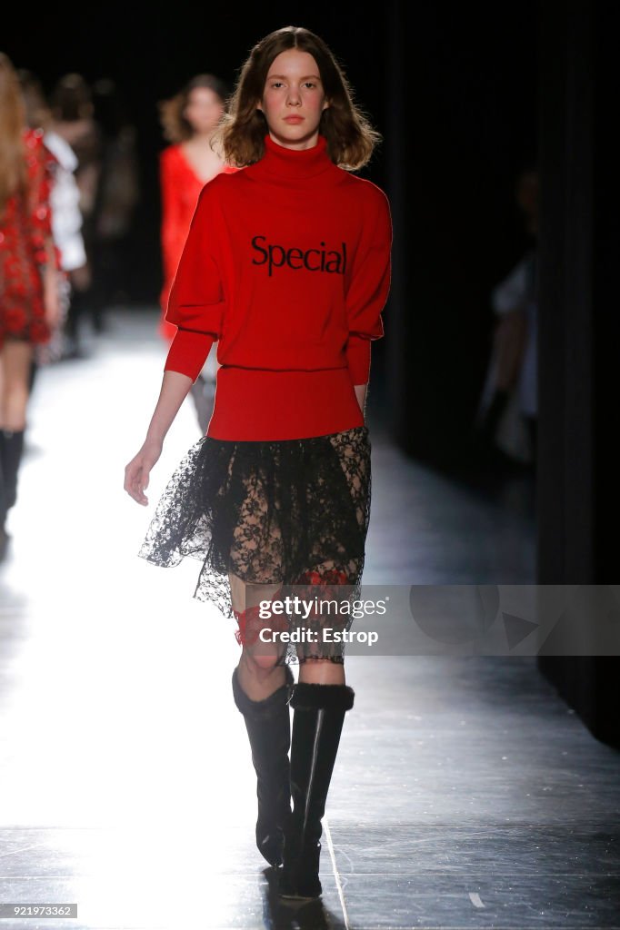 Christopher Kane - Runway - LFW February 2018