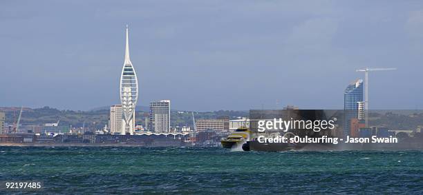 hovercraft commuting  - s0ulsurfing stock pictures, royalty-free photos & images