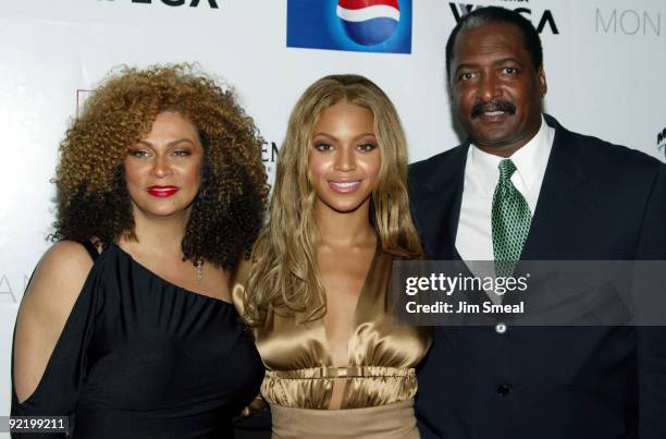 Tina Knowles, Beyonce Knowles and Mathew Knowles