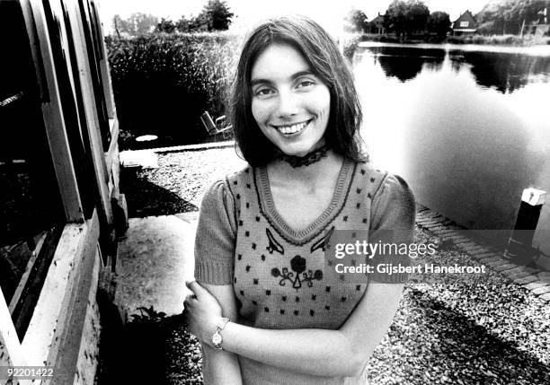 Emmylou Harris posed in Amsterdam, Netherlands in 1975