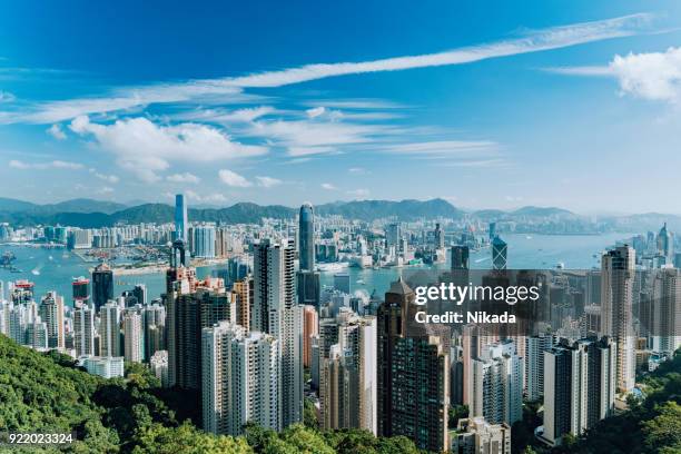 hong kong skyline - hong kong sunrise stock pictures, royalty-free photos & images
