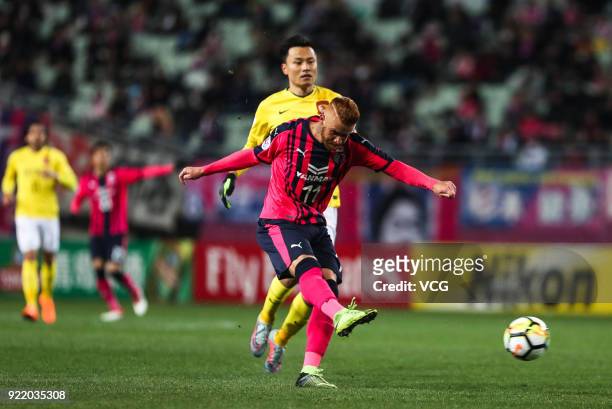 Souza of Cerezo Osaka kicks the ball during the AFC Champions League Group G match between Cerezo Osaka and Gunazhou Evergrande at the Yanmar Stadium...
