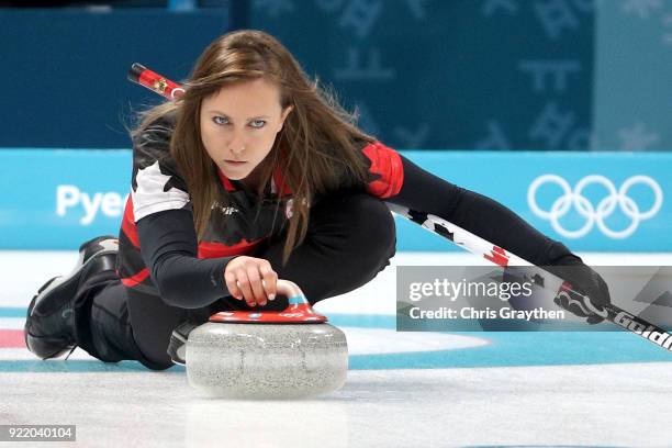 Rachel Homan of Canada competes against Great Britian during the Women's Round Robin Session 11 at Gangneung Curling Centre on February 21, 2018 in...