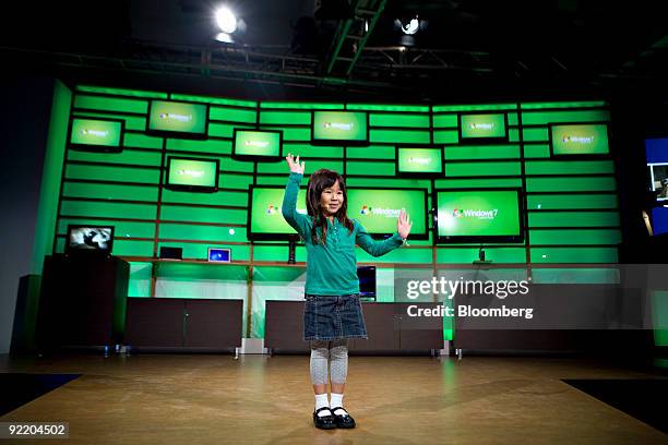 Kylie, a girl who has appeared in Microsoft Corp.'s "I'm a PC" television advertisements, introduces Steve Ballmer, chief executive officer of...