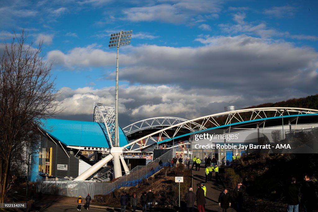 Huddersfield Town v Manchester United - The Emirates FA Cup Fifth Round