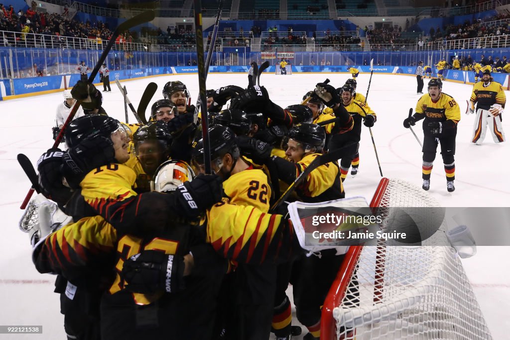 Ice Hockey - Winter Olympics Day 12