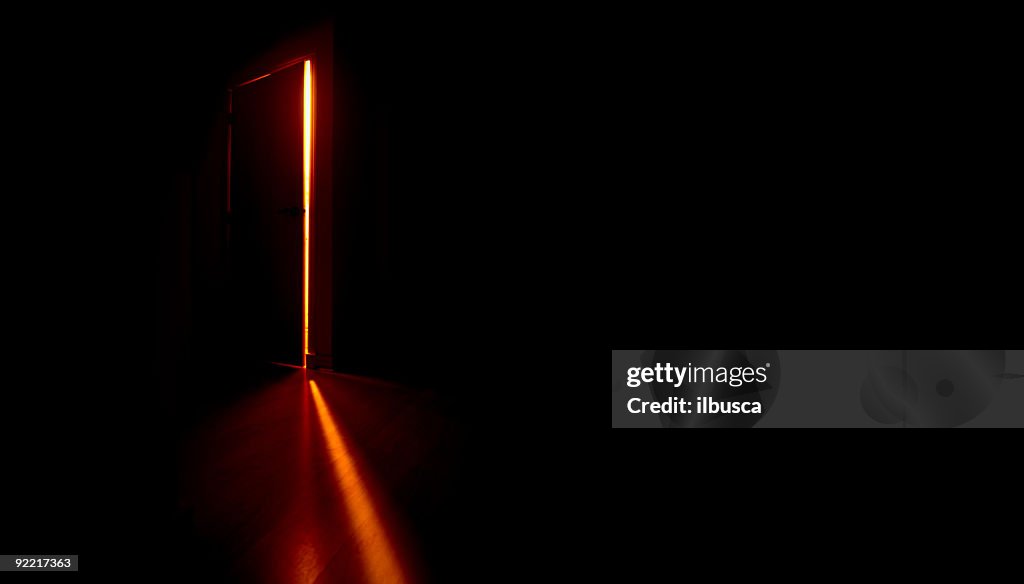 Tür öffnet in the dark