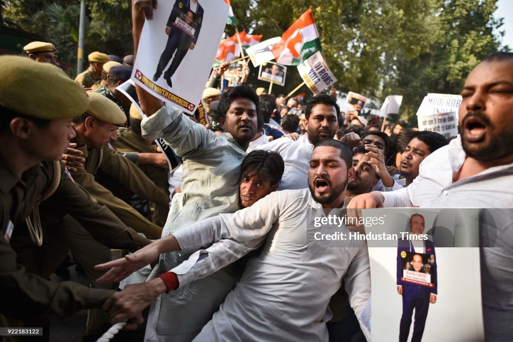 Indian Youth Congress Activists And Workers Protest Against Finance Minister Arun Jaitley Over PNB Scam