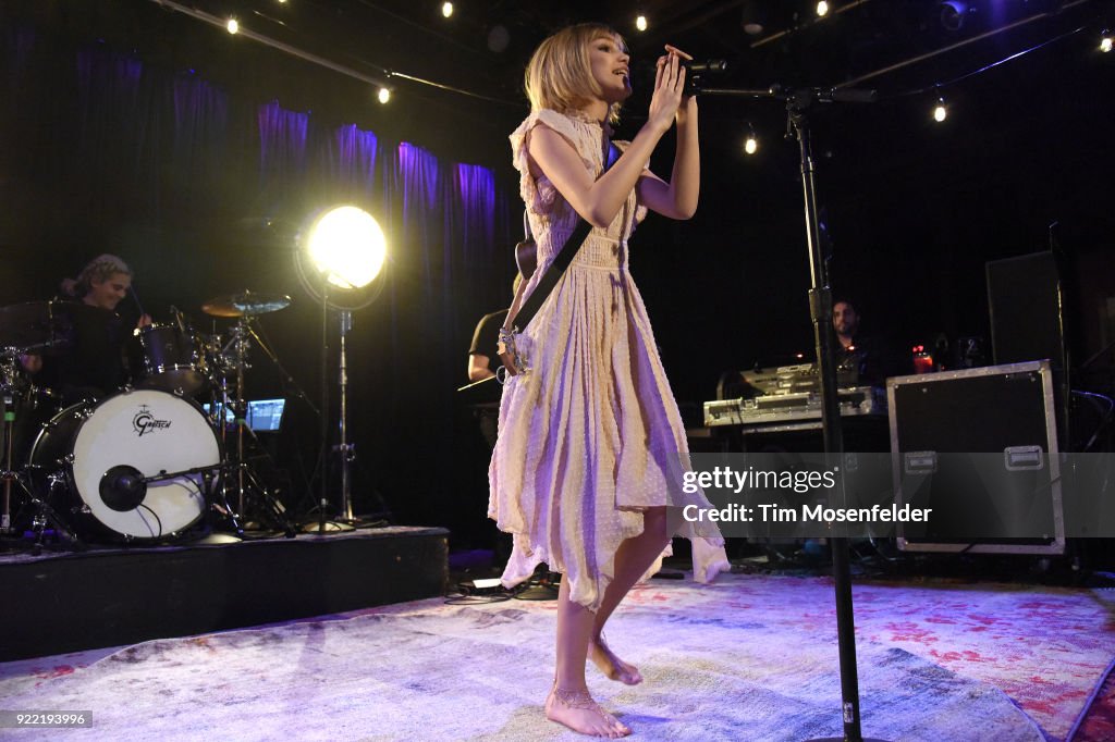 Grace Vanderwaal Performs At Slim's