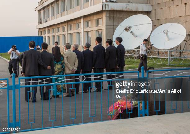 Pyongyang Sunan 150 Sunan Pyongyang International Airport Stock Photos, High-Res ...