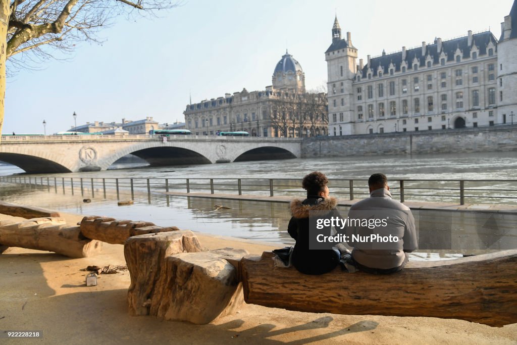 The Administrative Court of Paris has decided to cancel the closure of the flooded banks of the Seine