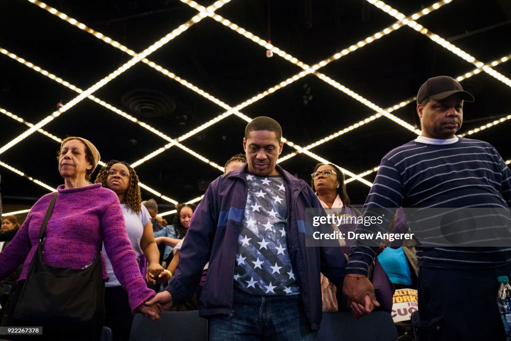 New York Governor Cuomo Attends Union Rally At Madison Square Garden