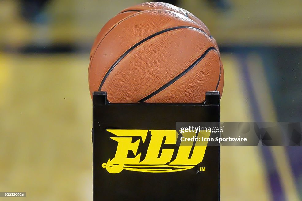 COLLEGE BASKETBALL: FEB 18 UConn at East Carolina