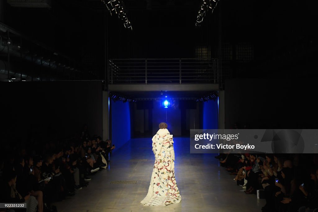 Angel Chen - Runway - Milan Fashion Week Fall/Winter 2018/19