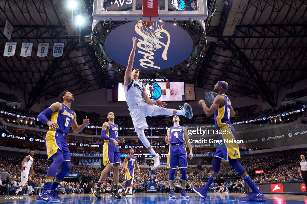 Dallas Mavericks vs Los Angeles Lakers